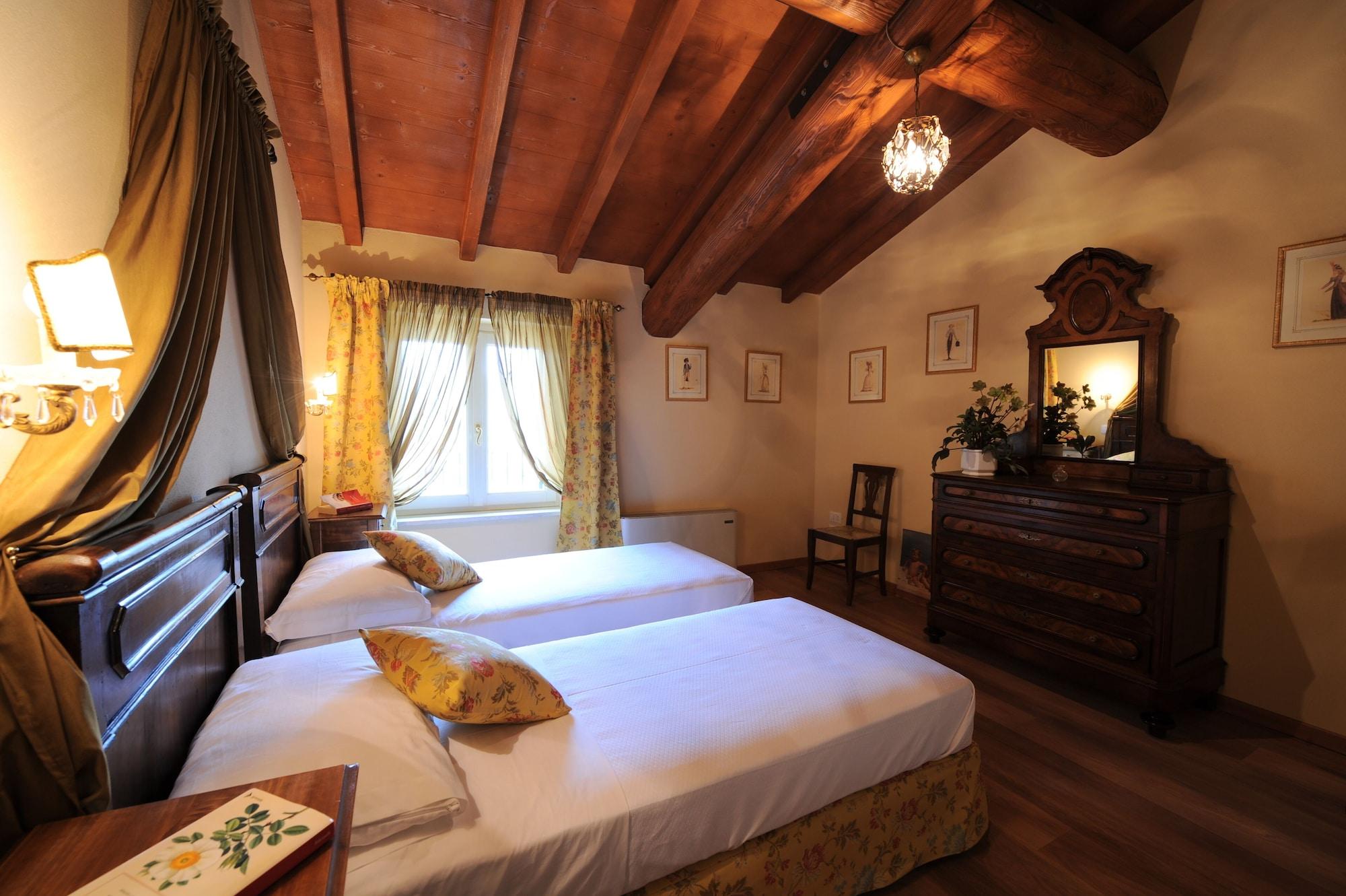 פסקיארה דל גארדה Relais Corte Paradiso מראה חיצוני תמונה
